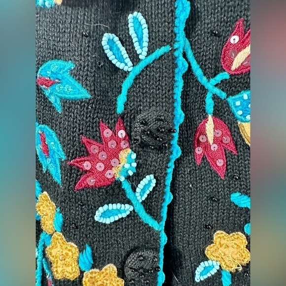 Vintage Berek beaded and embroidered floral button up cardigan size L - Picture 8 of 11